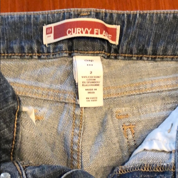 GAP. Cropped Jeans Size 2 - Picture 3 of 5
